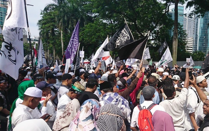 Massa FPI-PA 212 Doakan India Kena Azab Wabah Virus Corona