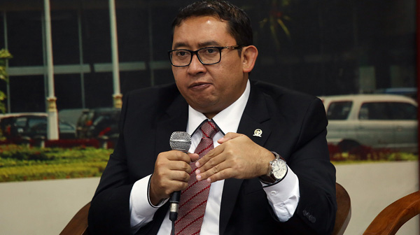 Fadli Zon: Menteri Tjahjo Tidak Becus Mengurus e-KTP