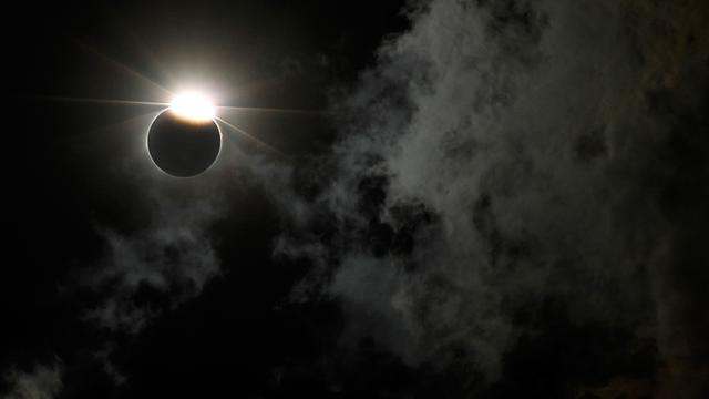 Gerhana Bulan Diprediksi 17 Juli, Kemenag Himbau Umat Islam Untuk Salat Khusuf