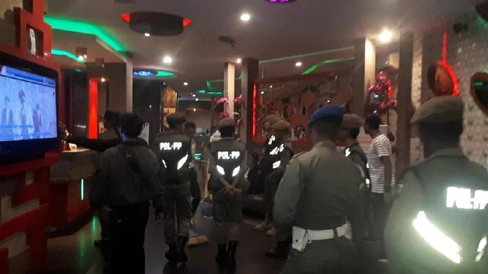 Pasar Ditertibkan, Mal Longgar, DPRD Minta Pemprov Riau Sama Rata Tangani Covid-19