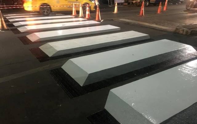 Unik, Zebra Cross Ini Buat Pengendara Auto Ngerem
