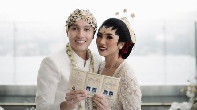 Isyana Sarasvati Sah Jadi Istri Rayhan Maditra