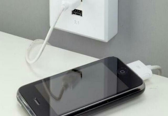 Balita di Brebes Tewas Kesentrum Charger HP, Sang Ibu Menangis Histeris