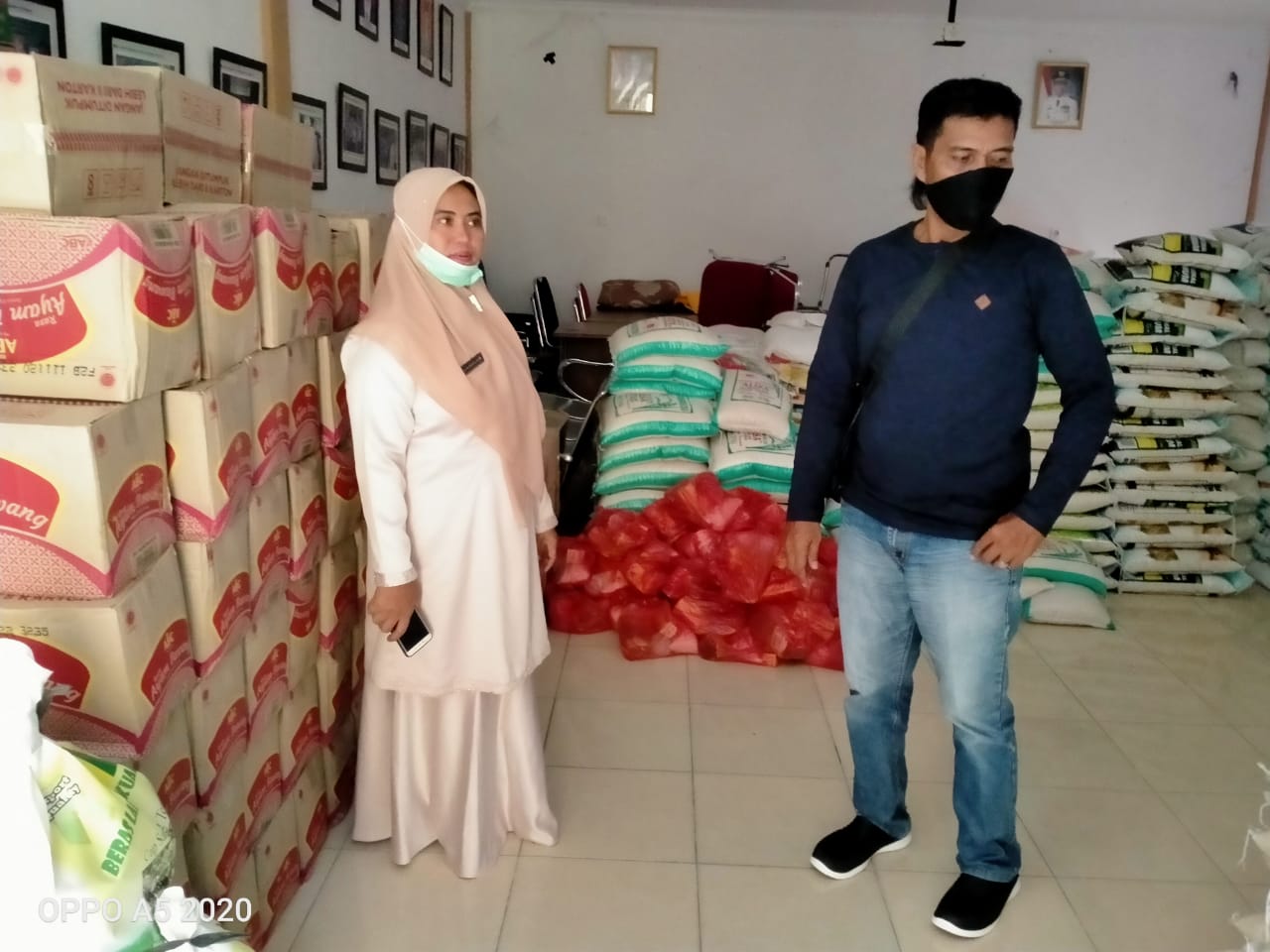 LSM AMTI Riau Desak Kadis Sosial Pelalawan Distribusikan Sembako yang Menumpuk di Gudang