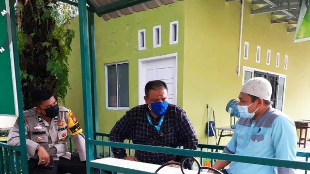 Diduga Keracunan Makanan, 30 Guru Ponpes di Pekanbaru Dilarikan ke RS