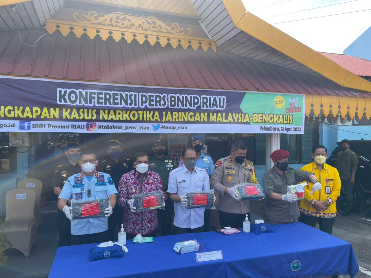 Tim Gabungan BC Bengkalis dan BNN Riau Tangkap 3 Kurir Shabu 9 Kg