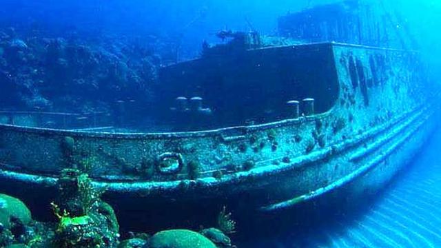 Jokowi Izinkan Asing Cari Harta Karun di Laut Indonesia