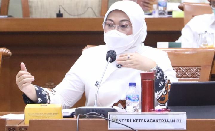 Menaker: JKP Jamin Korban PHK Dapat Bantuan Selama 6 Bulan 