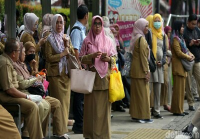 PNS yang Bolos Kerja Usai Libur Lebaran akan Dikenai Sanksi Ini