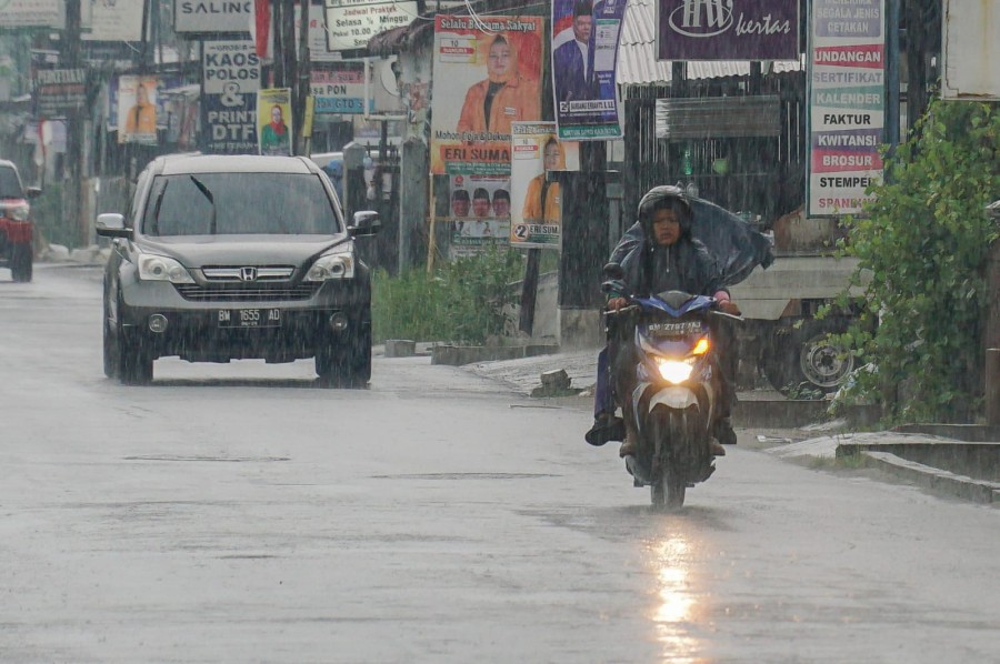 BMKG: Riau Masih Berpotensi Hujan Sepanjang Hari, Hotspot Nihil