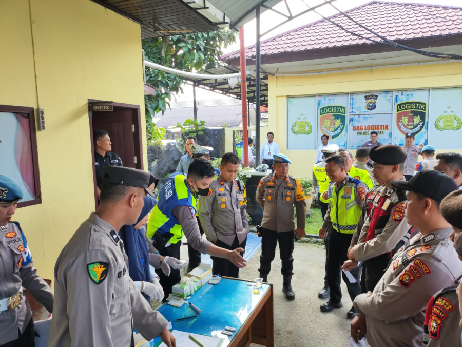 Jelang Pemilu 2024, Polres Kampar Tes Urine Seluruh Personel