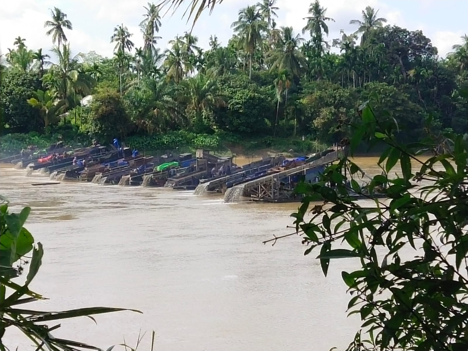 Aktifitas PETI di Kelayang Inhu Kembali Menjamur