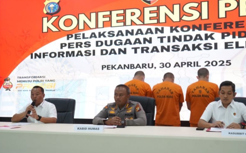 Sindikat Dokumen Palsu di Riau Terbongkar, Oknum Pegawai Terlibat