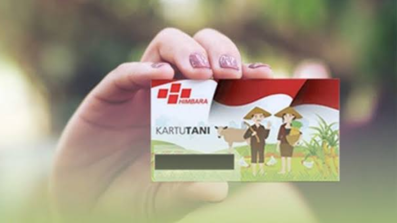Terima Kartu Petani, Kini 1200 Petani di Pekanbaru Makin Mudah Peroleh Pupuk Bersubsidi