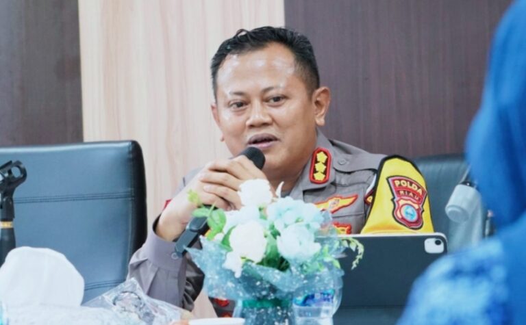 Ratusan Personel Gabungan Amankan Debat Publik Pilkada 3 Kabupaten