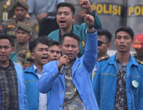 HMI Riau-Kepri Dukung Pemprov Libatkan Perusahaan Berbagi Sembako untuk Masyarakat