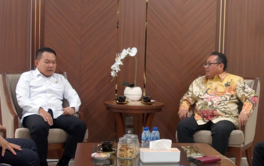 Jenderal Purn Dudung Abdurachman: Sentralistik Demokratik untuk Keseimbangan