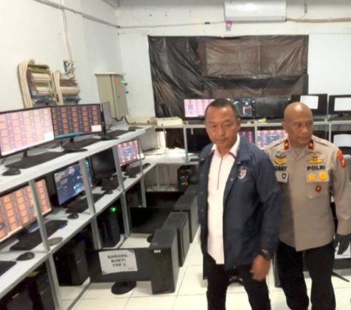 Polda Riau Gulung Sindikat Judi Online  Higgs Domino Omzet Rp3,6 Miliar di Pekanbaru