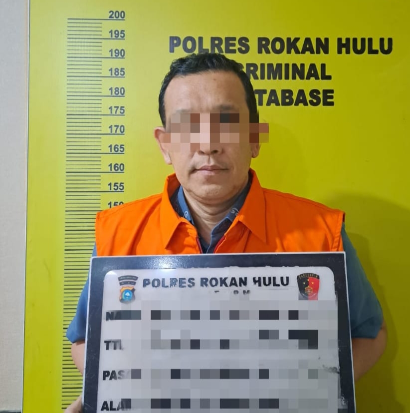 Kadis Perkim Rohul Ditahan Atas Dugaan Korupsi Pengadaan Solar