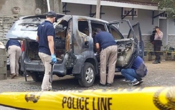 Mayat Perempuan Terbakar dalam Mobil Ternyata Kerabat Jokowi