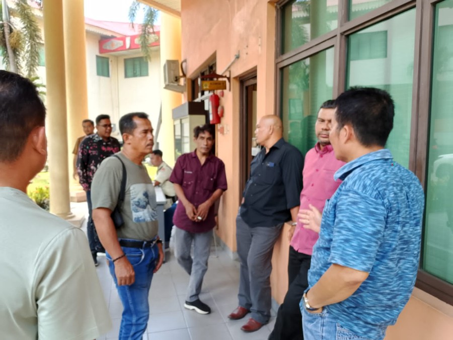 Bonus PON Tak Kunjung Cair, Atlet dan Pelatih Riau “Geruduk” DPRD: Gubernur Janji Segera Cairkan