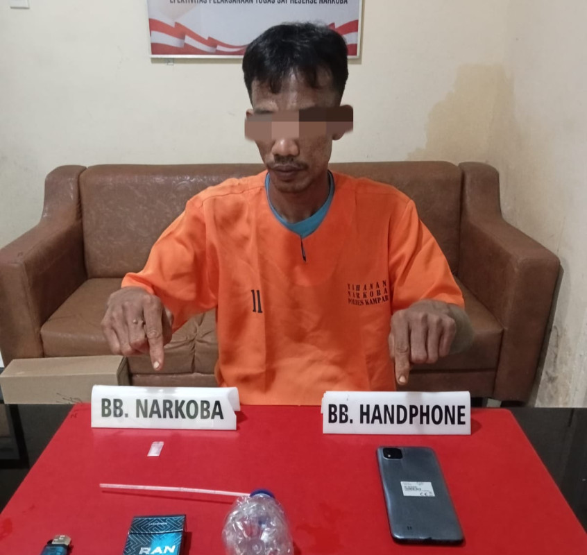 Kedapatan Bawa Sabu, Pria di Bangkinang Diseret Warga ke Polisi
