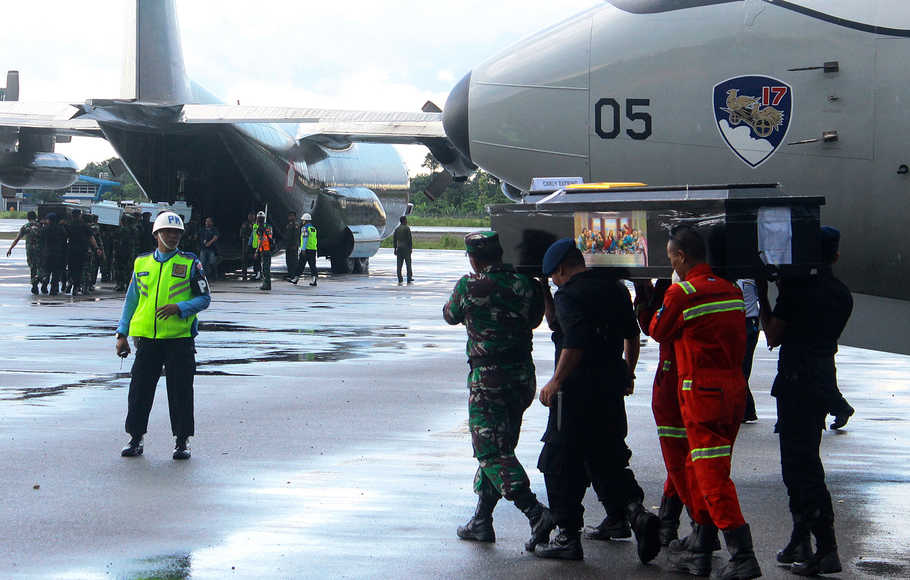 Gerindra: Jokowi Segera Perintahkan TNI untuk Tindak Tegas Serangan KKB di Papua