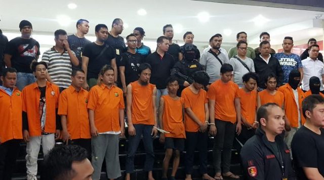 Polisi Serahkan 75 Tersangka Perusuh 22 Mei ke Kejaksaan Negeri