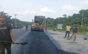 Rusak Parah dan Sempat Viral, Tiga Ruas Jalan di Inhu Kini Sudah Diaspal