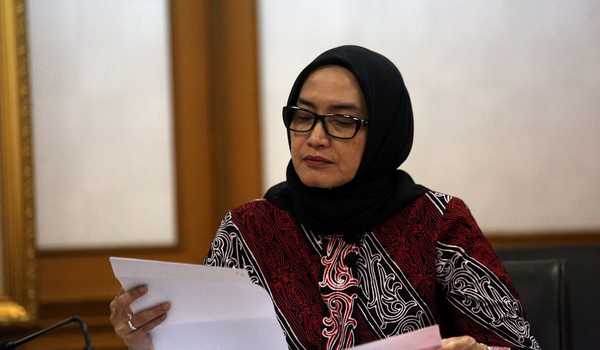 Komisioner KPU Evi Novida Ginting Positif Corona