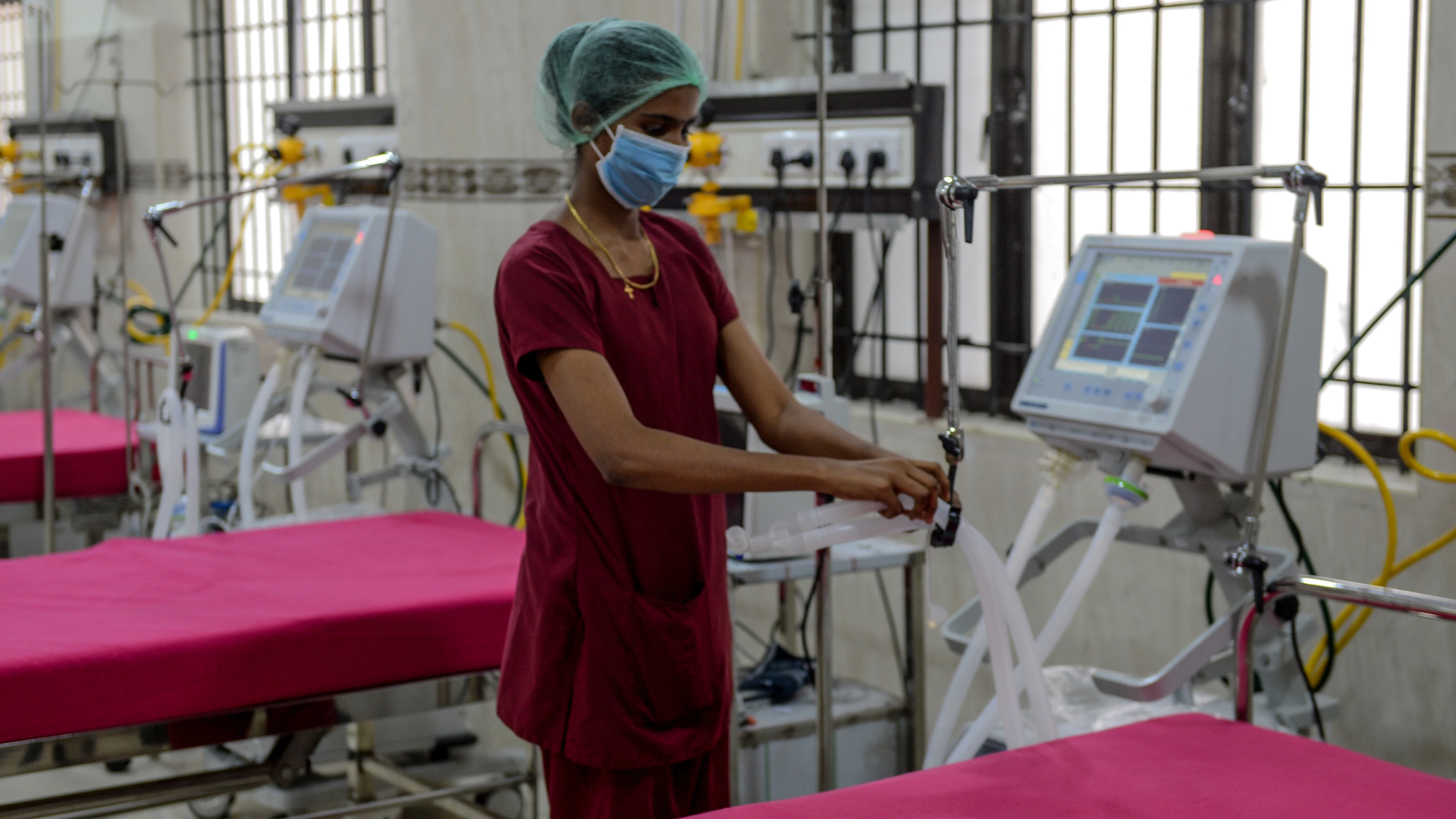 Pasien di India Tewas Usai Kabel Ventilator Dicabut untuk Nyalakan AC