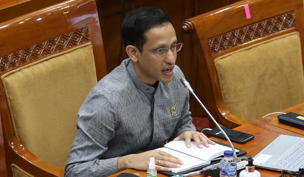 Nadiem Pastikan Mapel Sejarah Tak Dihapus dari Kurikulum Nasional