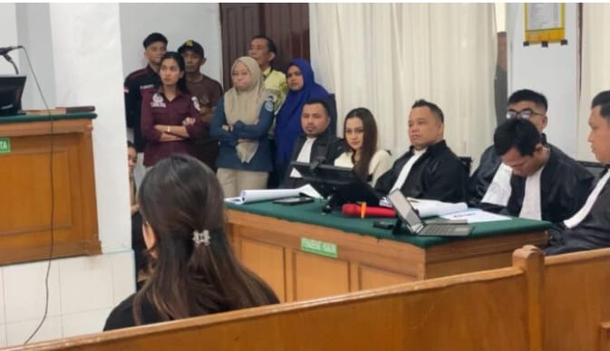 Cut Salsabila Serang Anak Dibawah Umur Secara Brutal