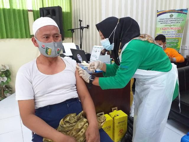 80 Persen Calon Jemaah Haji Riau Sudah Divaksin Covid-19