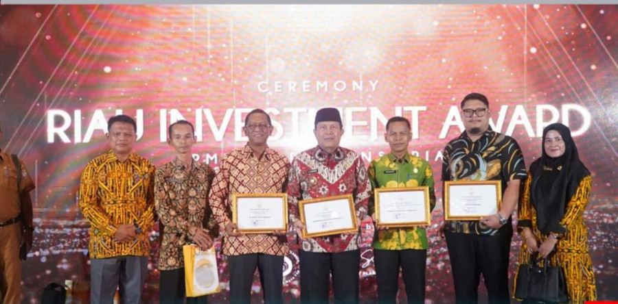 Rohul Raih Penghargaan di Ajang Riau Investment Award 2023