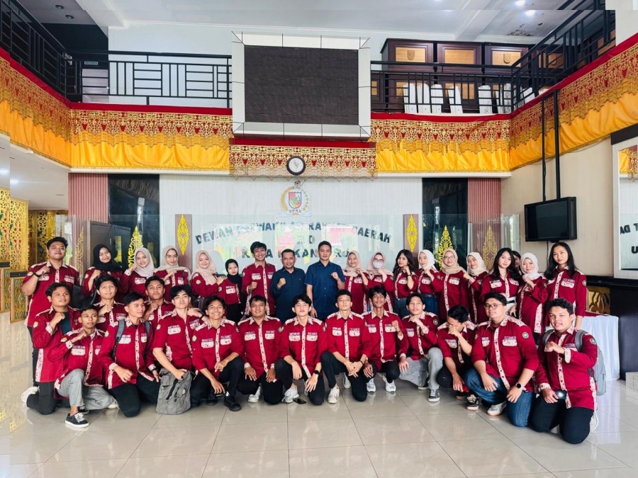 TAF Undang DPM Fakultas Hukum UNRI ke Rumah Wakil Rakyat