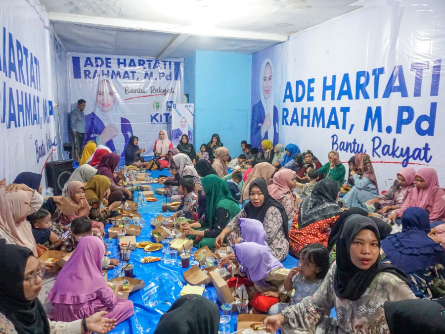 Ade Hartati Rahmat dan Relawan Resmikan Posko Konstituen