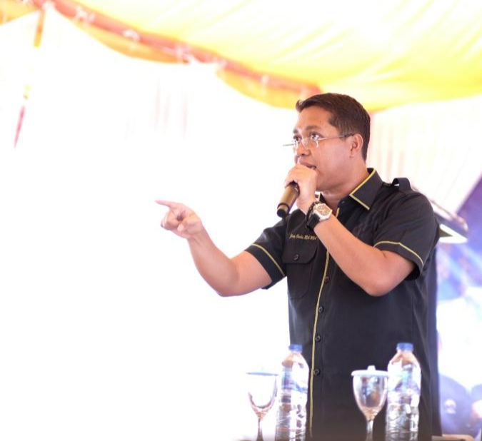 Kisruh Pembongkaran Billboard Caleg Nasdem Diganti Gambar Anak Bupati Rohil, Ini Kata JC