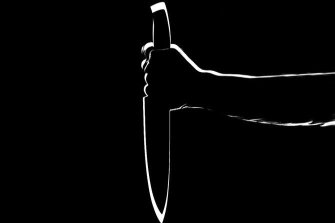 Penyakit Gila Kambuh, Pria 40 Tahun Gorok Leher Sendiri