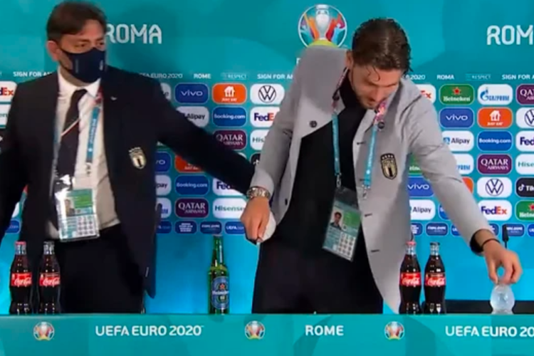 UEFA Singkirkan Botol Bir dari Pemain Muslim di Euro 2020 