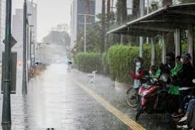 Cuaca Riau 4 Februari 2025: Cerah Berawan Siang, Hujan Lokal Malam dan Dini Hari