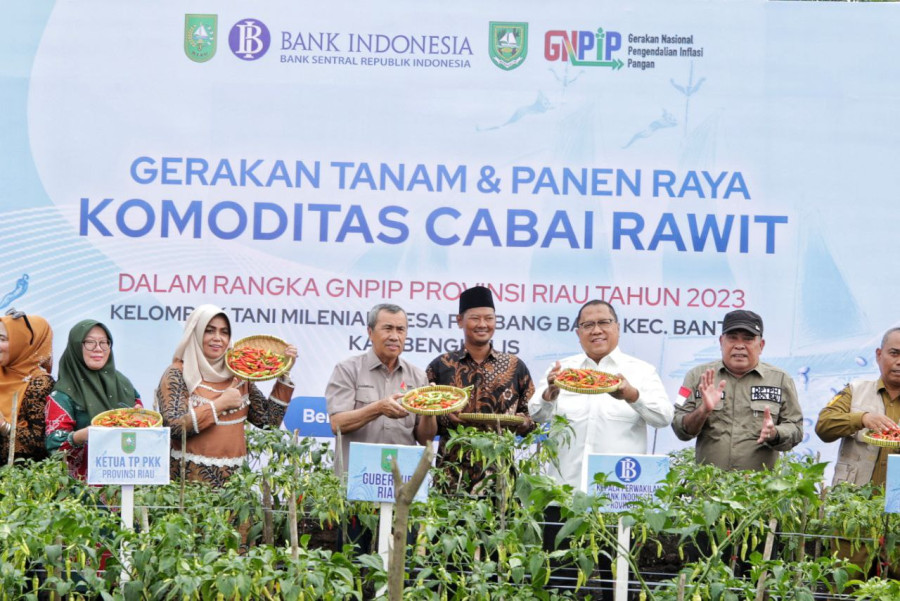 Gubri Syamsuar dan Kepala BI Riau Launching Gerakan Nasional Pengendalian Inflasi Pangan
