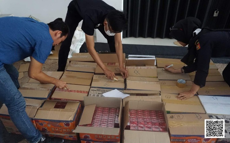 Bea Cukai Pekanbaru Sita 96.600 Batang Rokok Ilegal 