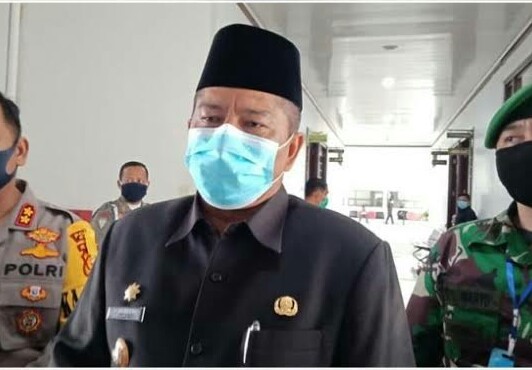 Bupati Alfedri Himbau Warga Bersihkan Diri Setelah Beraktifitas di Luar Rumah
