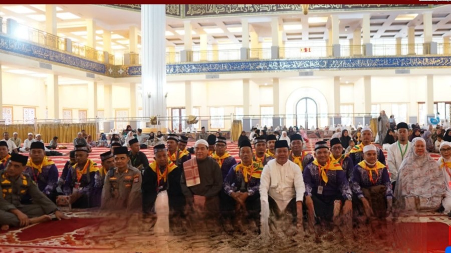 Wakil Bupati Rohul Lepas Keberangkatan 169 Jamaah Calon Haji Kloter 9