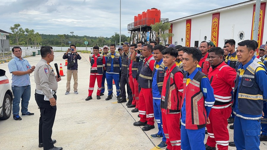 Ditlantas Polda Riau Sosialisasi Safety Driving di Tol Pekanbaru–Kampar