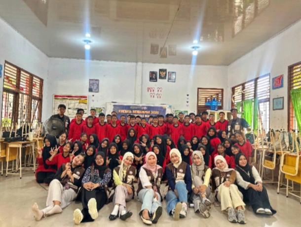 Mahasiswa KKN Universitas Riau Kampanyekan Sekolah Bebas Bullying di Pelalawan