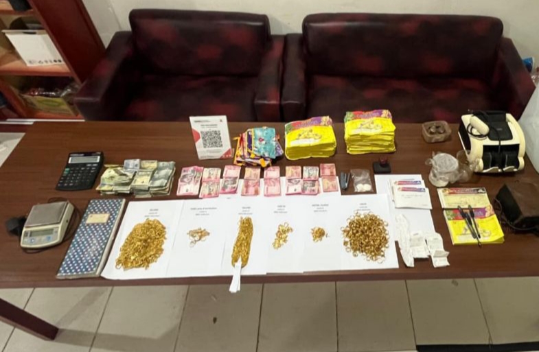 Tertipu Kilau Semu, Petani dan Buruh Sawit Beli Emas Palsu di Pasar Mandau