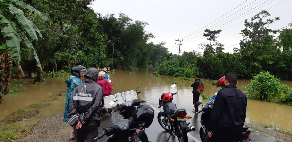 Perbatasan Aceh-Sumut Di Terjang Angin Puting Beliung Hingga Banjir Bandang
