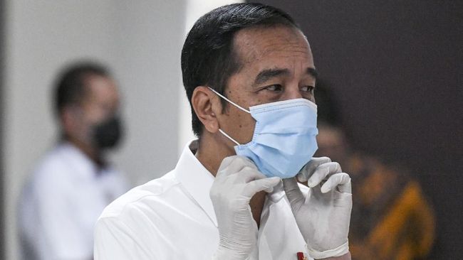 Jokowi Tolak Tes Corona untuk Anggota DPR dan Keluarga